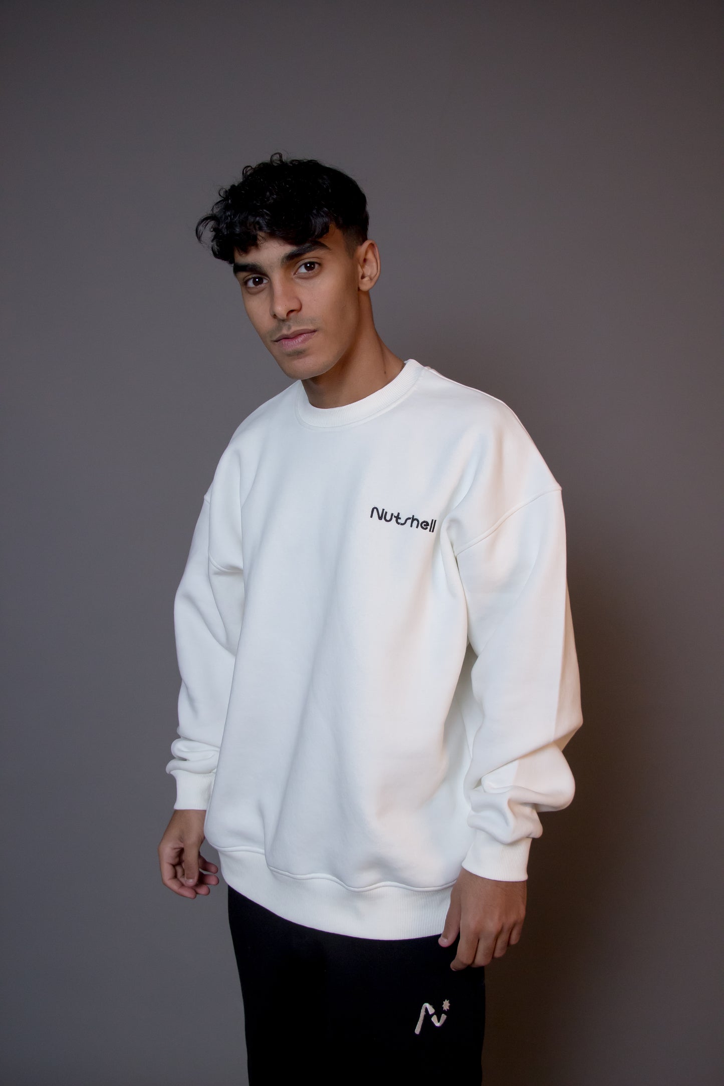 Off white crewneck